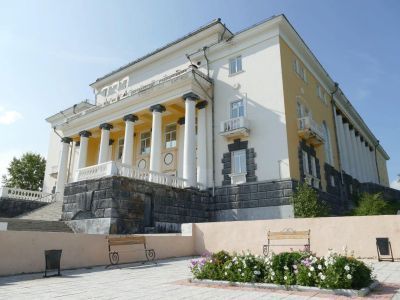 Дворец культуры и спорта г. Петровск-Забайкальского