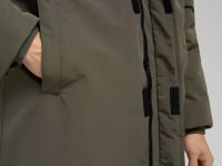 Утепленное пальто со съемным капюшоном