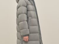 Пуховое пальто с воротником-стойкой