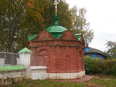 Фамильный склеп Некрасовых