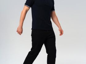 Джемпер трикотажный с воротником поло для мужчин