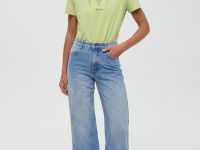 Базовая футболка приталенного силуэта