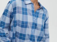 Блузка в клетку свободного кроя