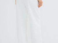 Базовые джоггеры, Белый