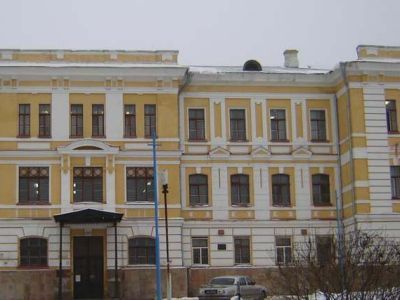 Общежитие бывшей духовной семинарии (ныне – 3-й учебный корпус политехнического института)