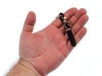 Бусина с темляком Оно