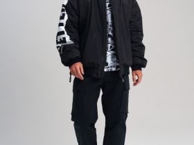 Куртка текстильная с полиуретановым покрытием для мужчин