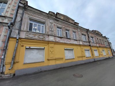 Дом, где в 1918 г. формировались кавалерийские части Красной Армии