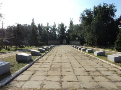 Памятник советским воинам, погибшим в годы гражданской и Великой Отечественной войн