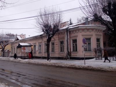 "Дом Свободы", в котором находились в дни февральской революции губернский Совет рабочих, крестьянских, и солдатских депутатов и в годы гражданской войны - штаб Южного фронта