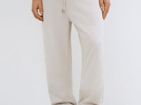 Базовые джоггеры, Белый