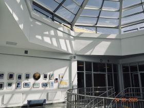 В SMART-библиотеке Якутска открылась выставка юных художников «Мир детства»