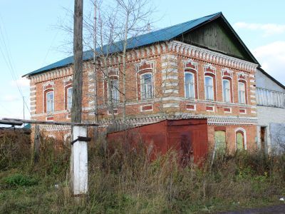 Дом крестьянина Бряндикова с лавкой