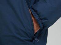 Утепленная куртка с капюшоном