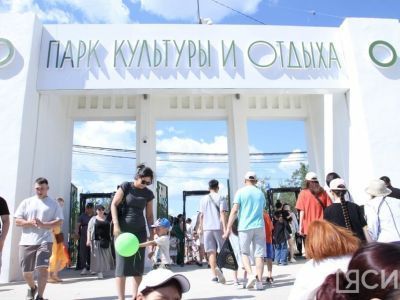 До конца недели в Якутске завершат асфальтирование дорожек в парке культуры и отдыха