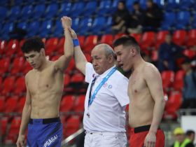 Стартовал чемпионат Якутии по хапсагаю с участием сильнейших спортсменов