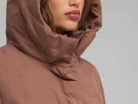Стеганое пальто с искусственным утеплителем