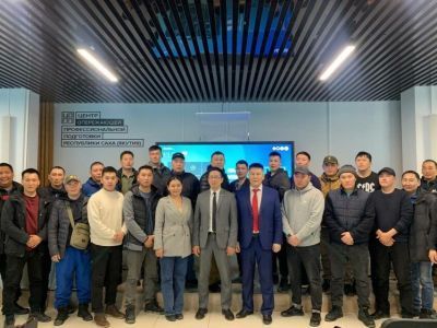 30 курсантов-водителей сегодня проводили на работу в угледобывающую компанию «Колмар»