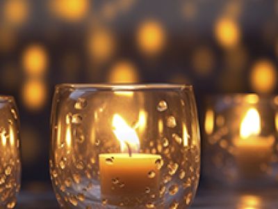 Старинный орган при свечах. Ханс Циммер, Эннио Морриконе, Людовико Эйнауди