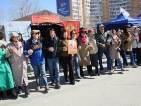 На площади Победы в Якутске станцевали «Осуохай Победы»