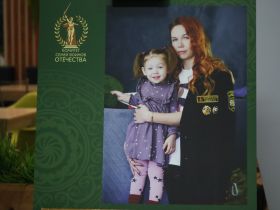 В Якутске открылась фотовыставка «Семьи героев»