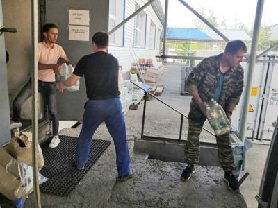 В селе Арылах предприниматели оказывают помощь