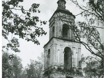 Колокольня