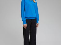 Джемпер с v-образным вырезом