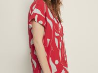 Блузка свободного силуэта с принтом