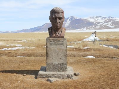 Бюст Винокурову В.А.