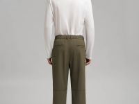 Брюки из технологичной ткани с водоотталкивающими