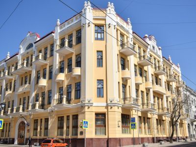 Дом С.Д. Срабионова, в котором размещалась гостиница «Петроград»