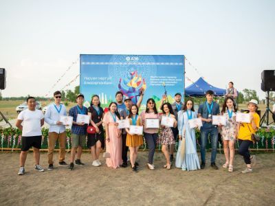 Сотрудники АЭБ погасили задолженность матери-одиночки за услуги ЖКХ