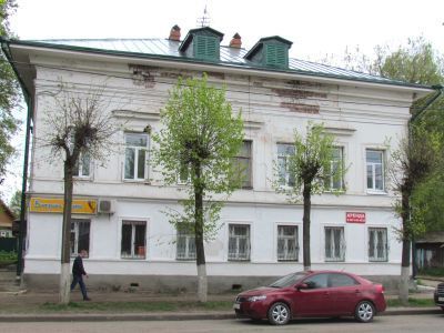 Дом жилой Грязновых. Здесь жил русский советский военный деятель Д.П. Парский