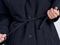 Утепленная куртка с воротником-стойкой