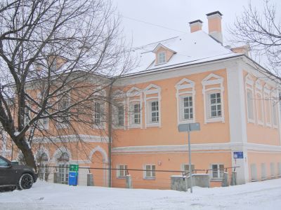 Городская усадьба А.И.Онучина - Д.Е.Тверитинова - Г.А.Тембоза, кон. XVII в.-XIX в.- Главный дом с палатами кон. XVII в., 1730-е гг., 1764 г., XIX в.