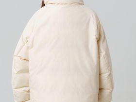 Куртка текстильная с полиуретановым покрытием для девочек