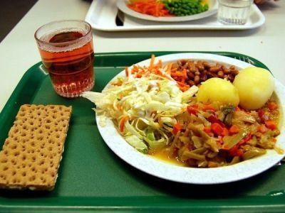 В Якутии детей-сирот обеспечили бесплатным питанием после вмешательства прокуратуры