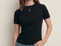 Футболка приталенного силуэта