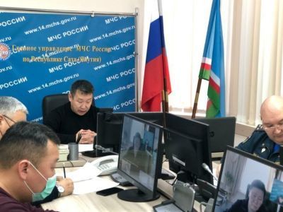 Дмитрий Садовников потребовал от глав муниципалитетов усилить противопожарные мероприятия