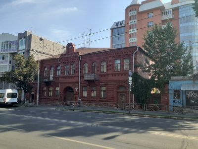 Дом Юрина