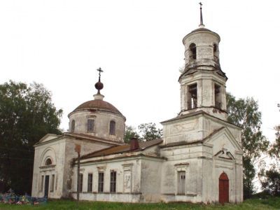 Церковь Казанская церковь с иконостасом п.п XIX в.