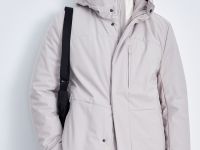 Утепленная куртка с капюшоном