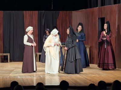 Билеты на Дом Бернарды Альбы (ДК железнодорожников) / Театр | Афиша | ИнфоТаймс