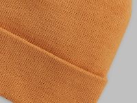 Вязаная шапка