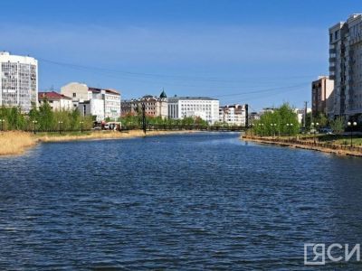 В России началась короткая рабочая неделя