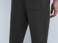 Базовые джоггеры, Зеленый