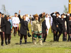 Фото: открытие Ысыаха Туймаады-2025