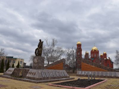 Памятный знак в честь погибших в годы Великой Отечественной войны односельчан