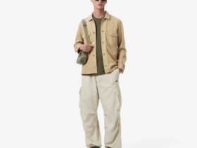 Мужская футболка Lacoste из хлопка с нагрудным карманом